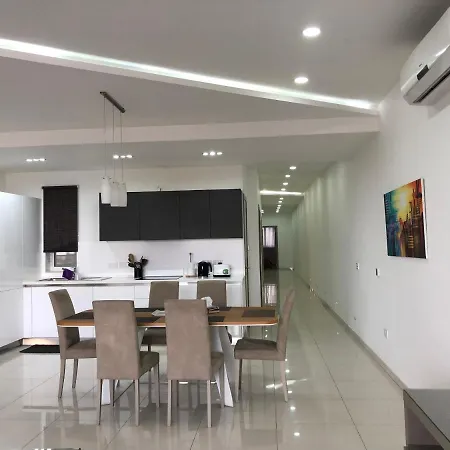 Mario's Rent House St.juliens Apartamento *